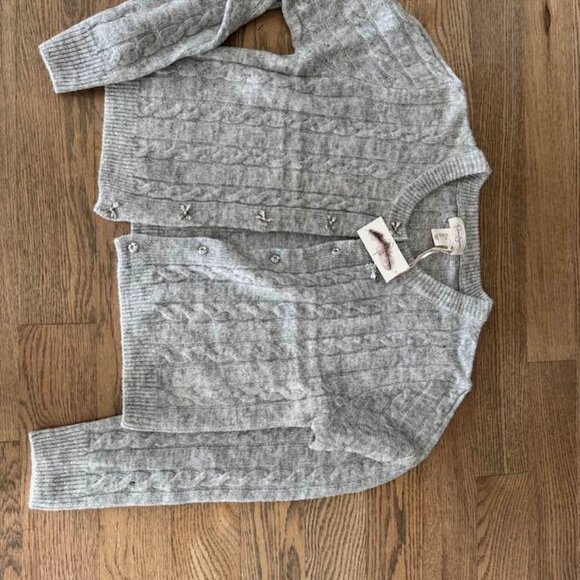 Jessica Simpson Sweater - Picture 1 of 2